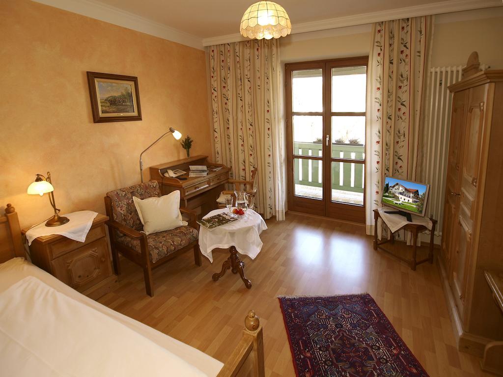 Xundheits Hotel Garni Eckershof Bad Birnbach Room photo