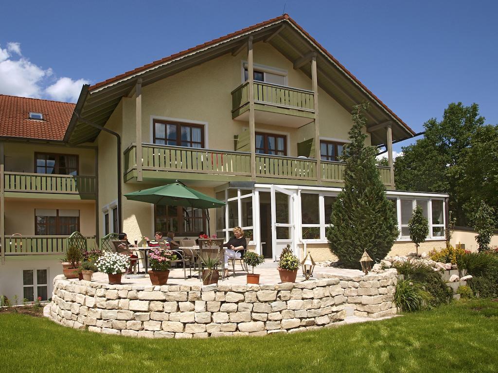 Xundheits Hotel Garni Eckershof Bad Birnbach Exterior photo