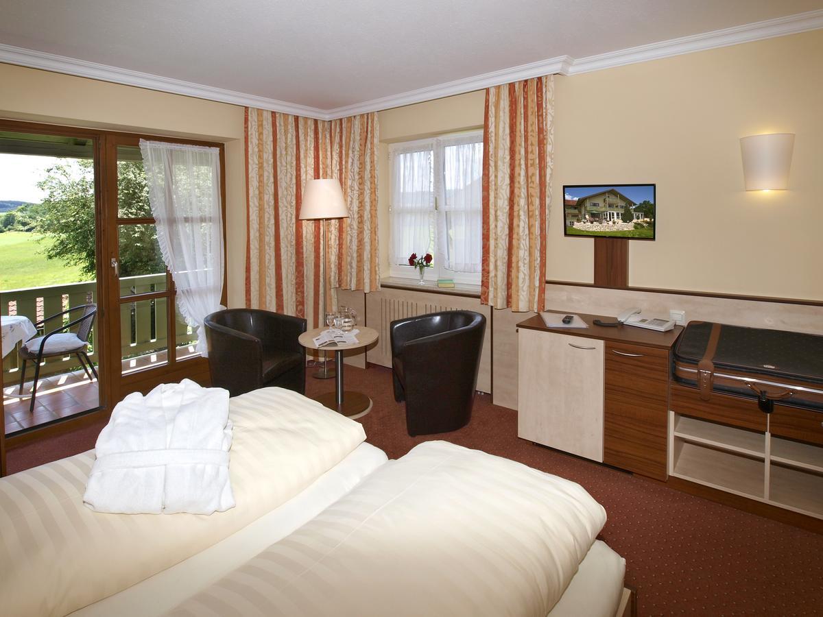 Xundheits Hotel Garni Eckershof Bad Birnbach Exterior photo